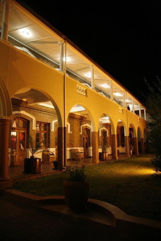 Kimberley Club Guesthouse מראה חיצוני תמונה