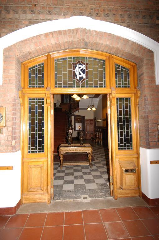 Kimberley Club Guesthouse מראה חיצוני תמונה