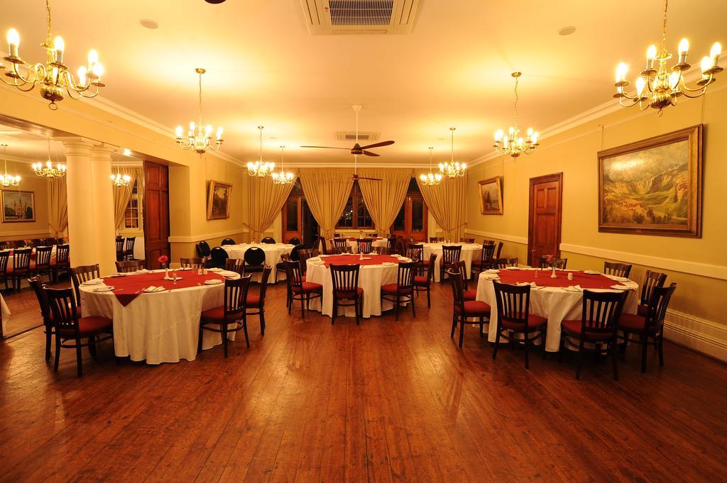 Kimberley Club Guesthouse מראה חיצוני תמונה